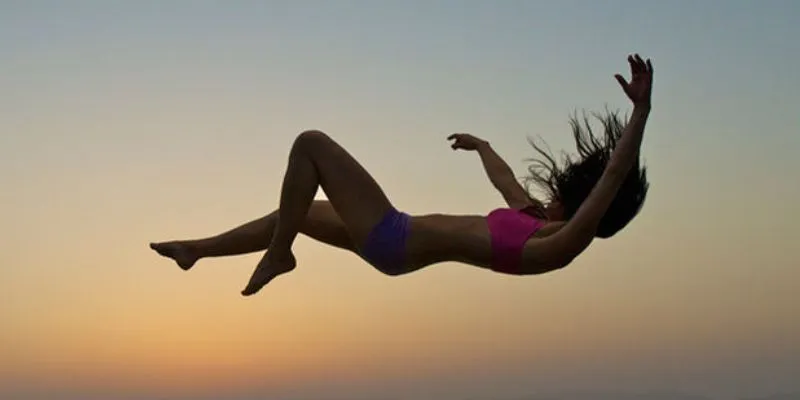 Các con số nên đánh khi mơ thấy rơi từ trên cao 